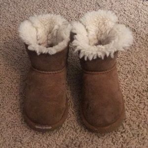 Toddler Girl Bailey Ugg Boots Size 10